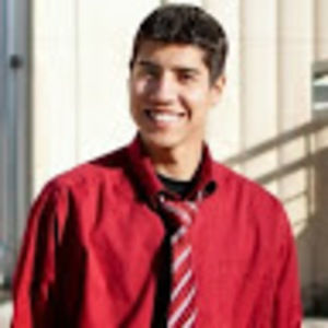 Meet your Posher, Luis